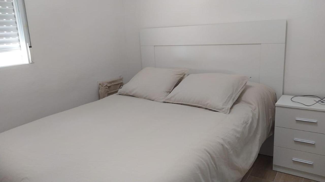 Casa Angeles Apartment กาดิซ ภายนอก รูปภาพ