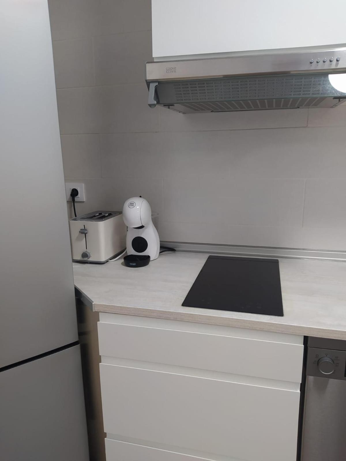 Casa Angeles Apartment กาดิซ ภายนอก รูปภาพ